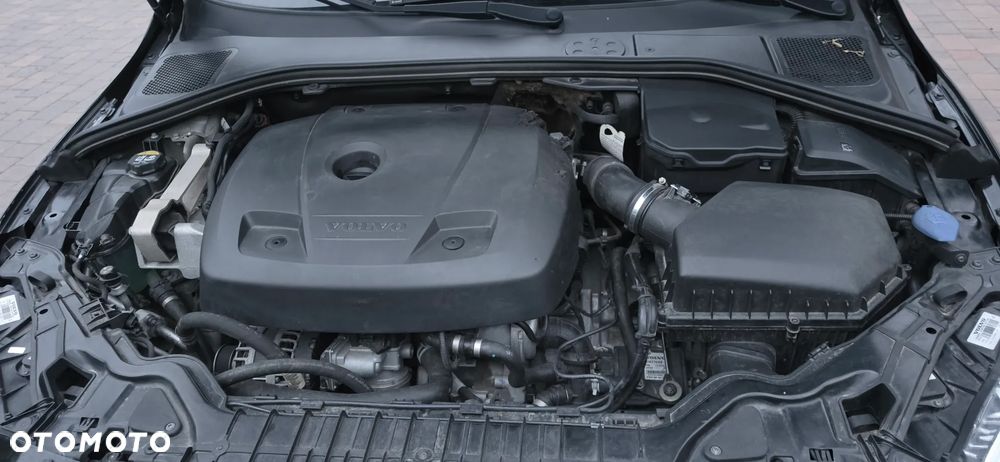 Volvo S60 T5 Geartronic RDesign - 27