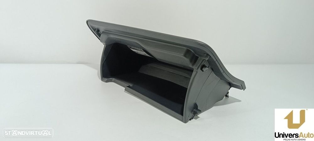 PORTA LUVAS TOYOTA YARIS HYBRID ACTIVE - 5