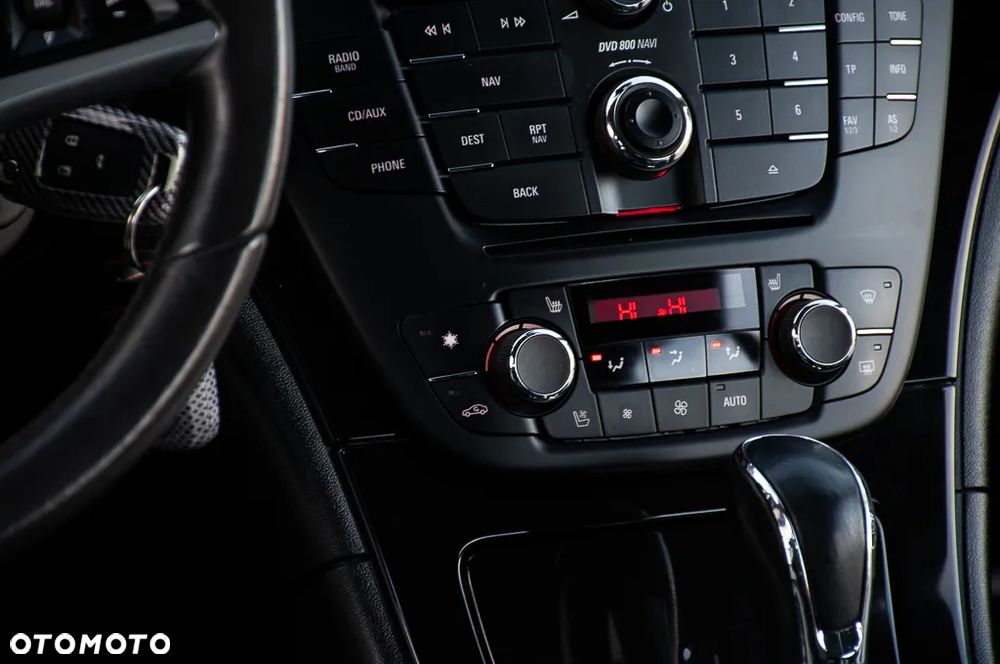 Opel Insignia 2.8 Turbo 4x4 Cosmo - 36