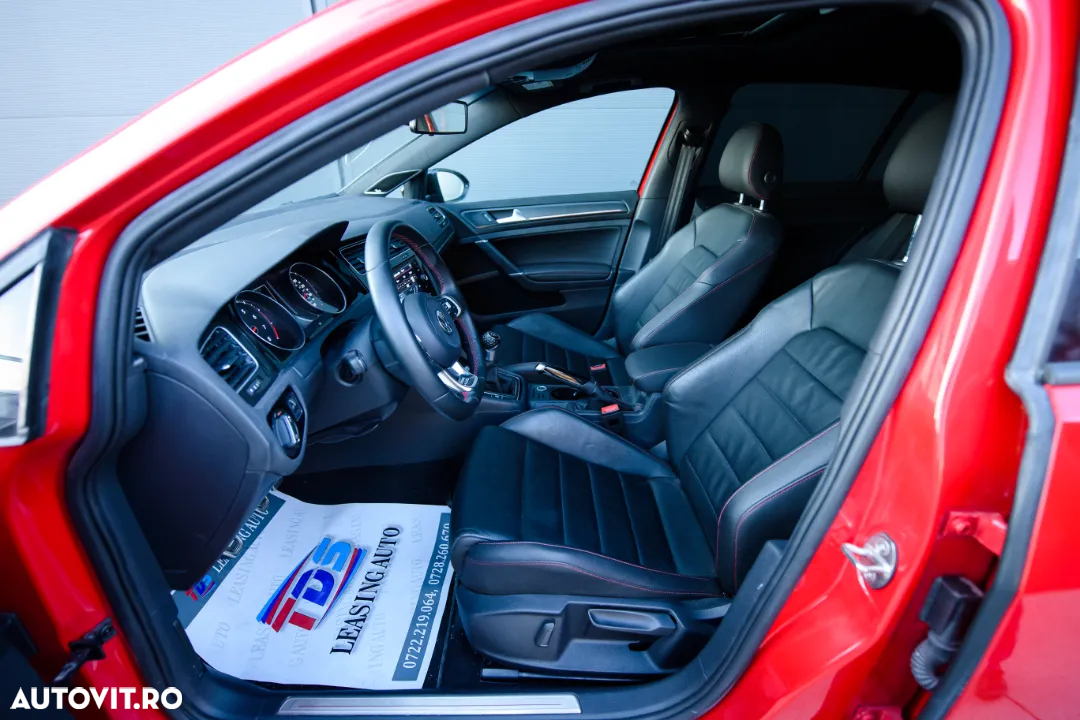 Volkswagen Golf GTI (BlueMotion Technology) - 22