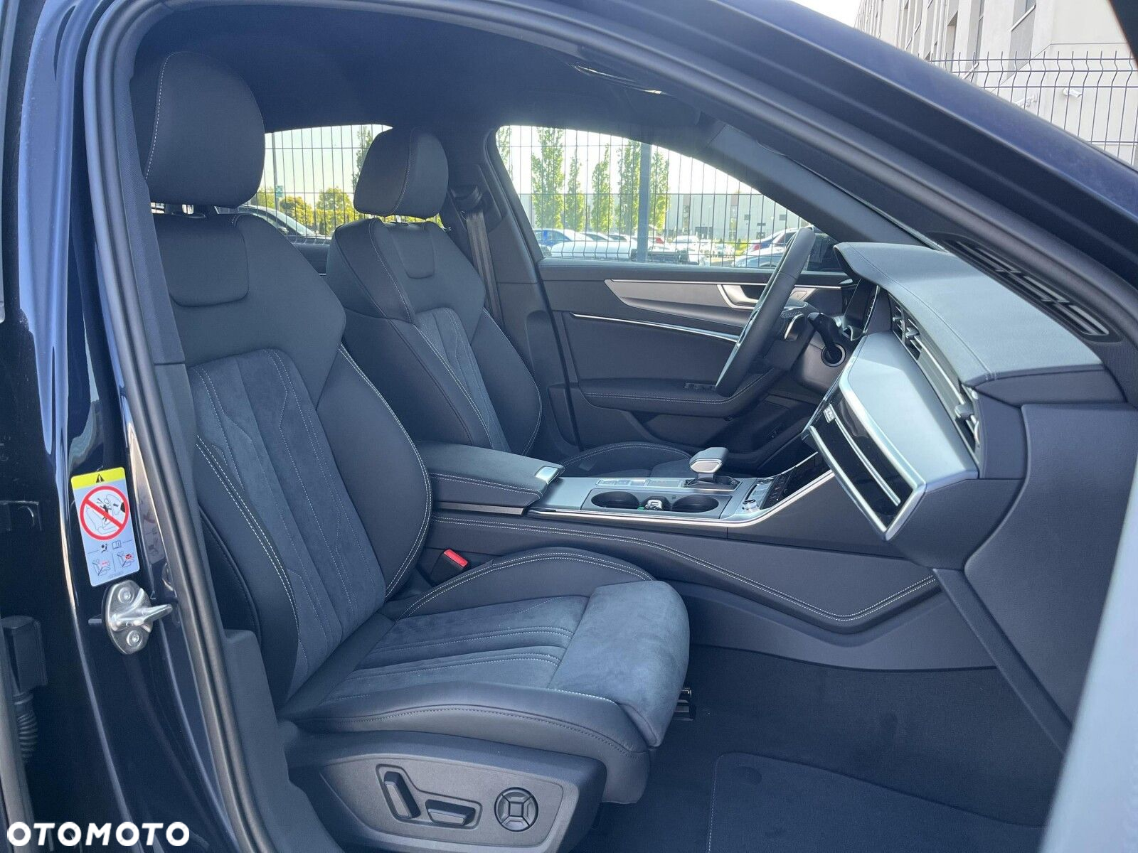 Audi A6 - 24
