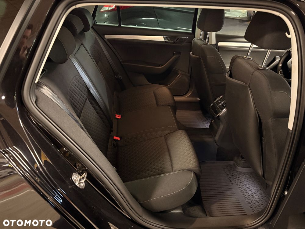 Skoda Superb 1.5 TSI ACT Ambition DSG - 14