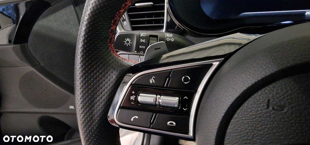Kia ProCeed 1.6 T-GDI GT DCT - 16
