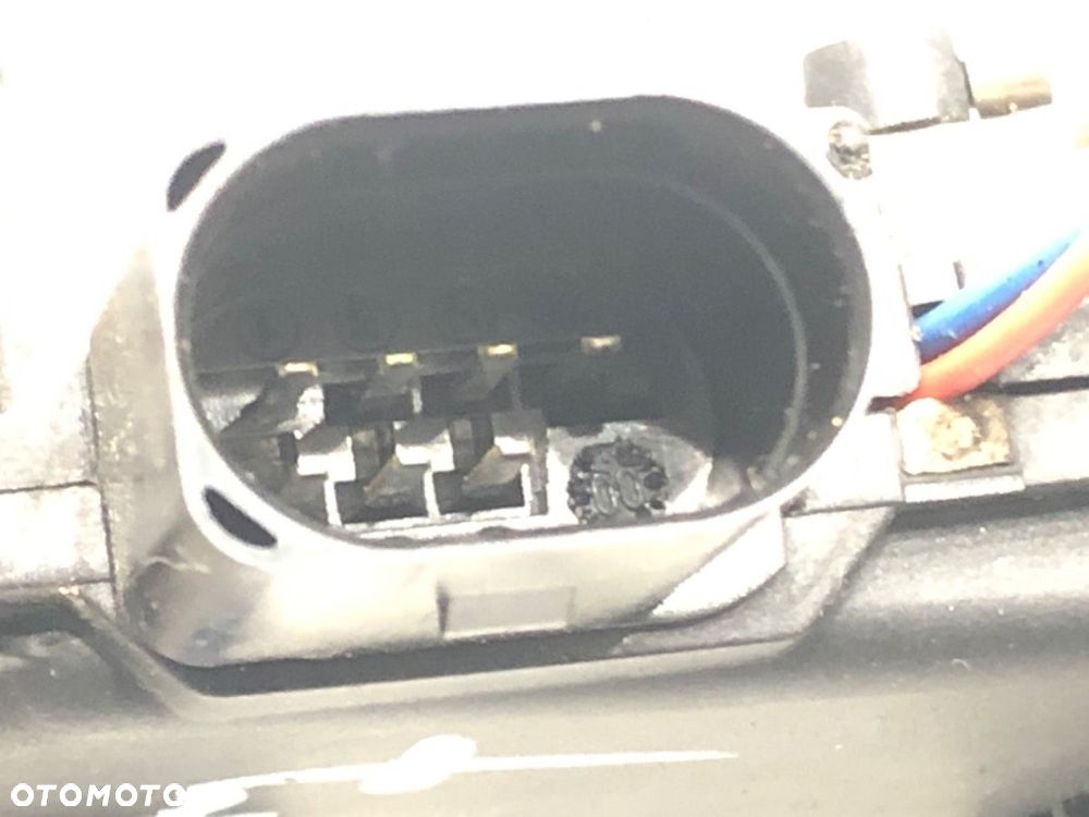 ZAMEK DRZWI PRAWY PRZÓD - 59.00 PLN - AUDI A4 B6 (8E2) 2000 - 2005 1.9 TDI 96 kW [130 KM] olej - 4