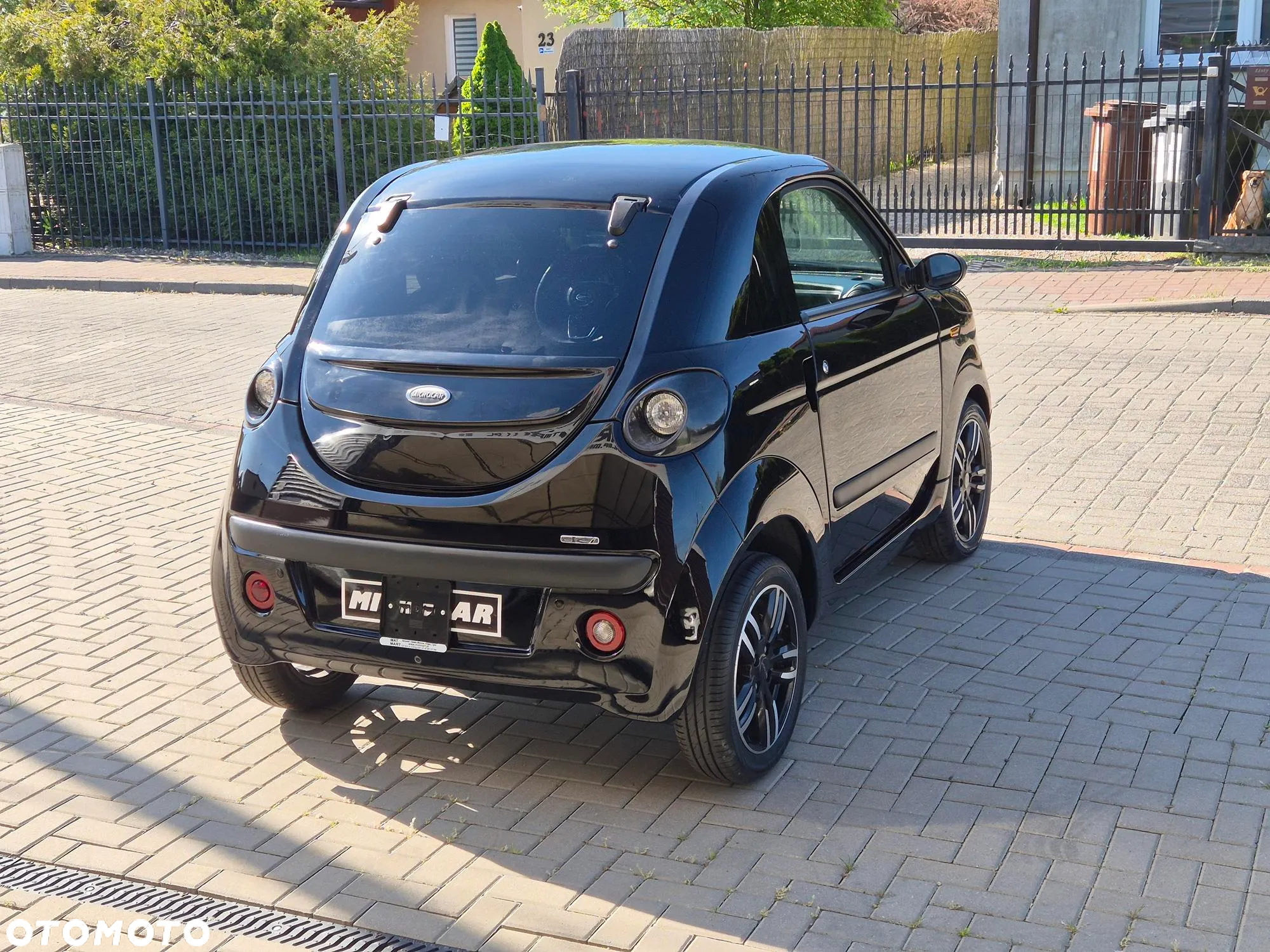 Microcar DUE - 16
