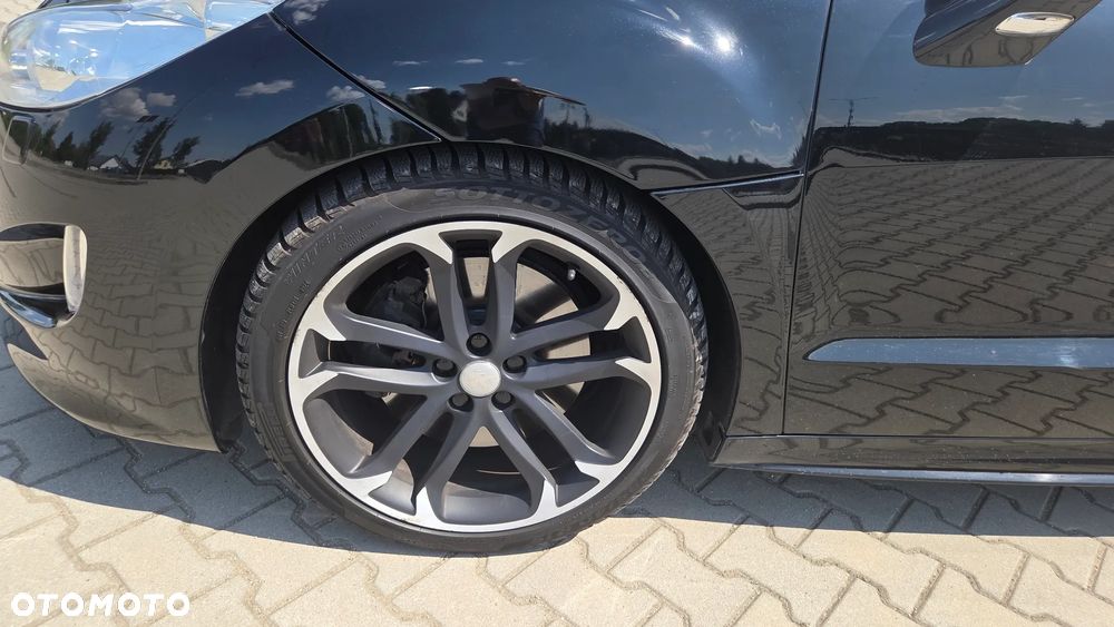Peugeot RCZ - 33