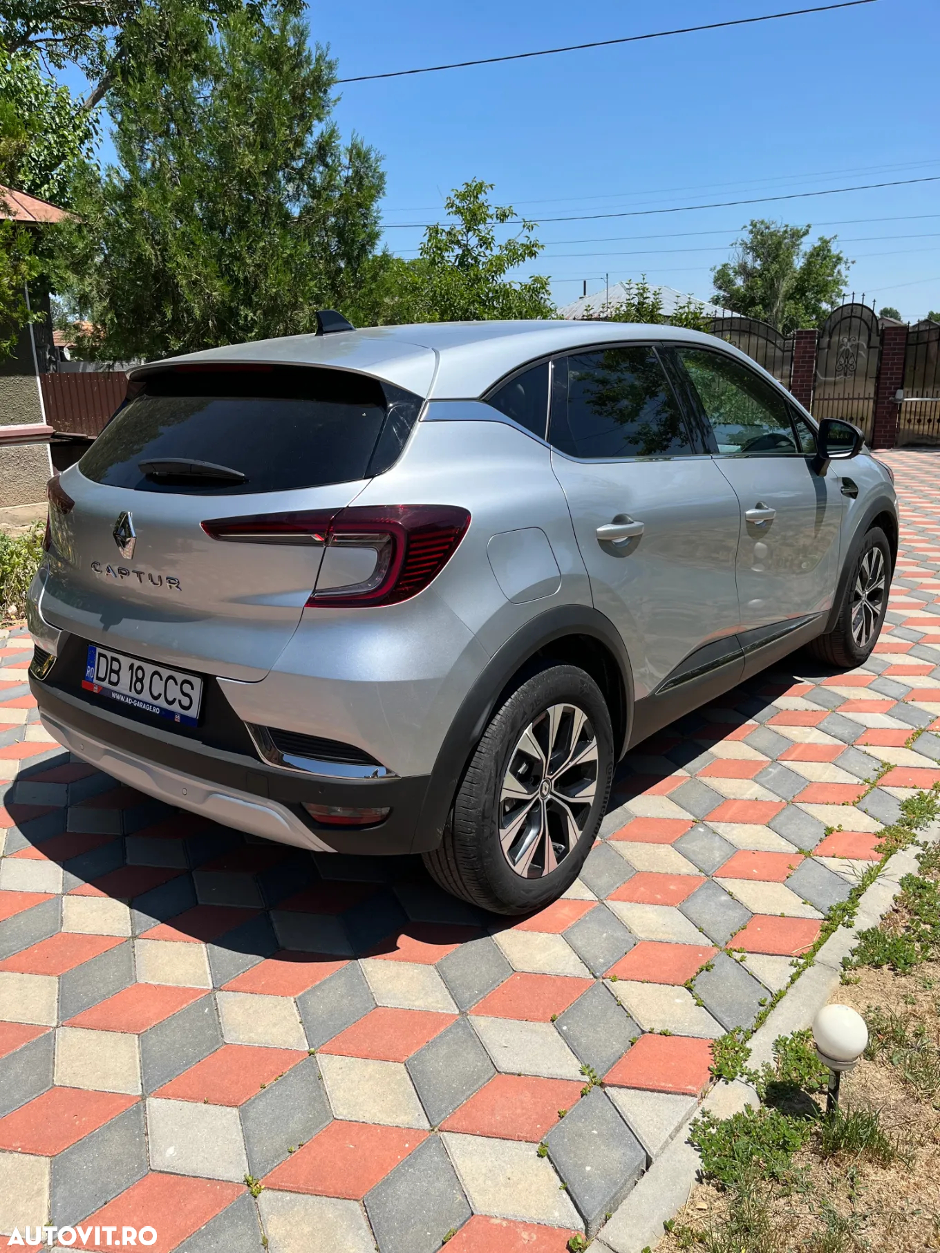 Renault Captur MHEV 140 EDC Techno - 7
