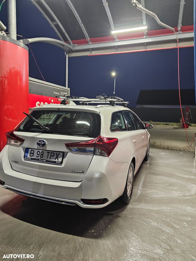 Toyota Auris 1.8 L VVT-i Luna - 10