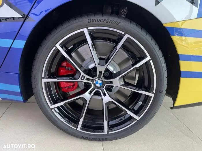 BMW M8 M850i xDrive AT - 19