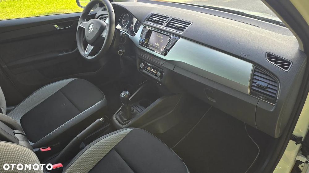 Skoda Fabia - 20