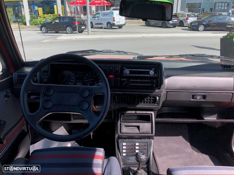 VW Golf 1.8 GTI - 20