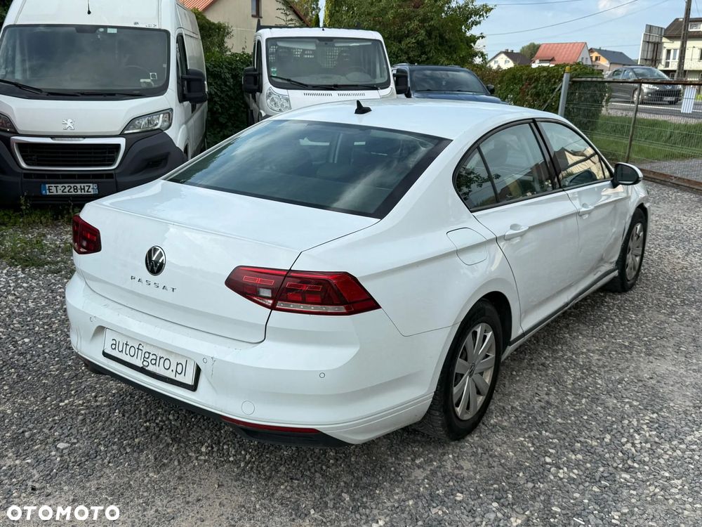 Volkswagen Passat 1.5 TSI EVO Business - 8