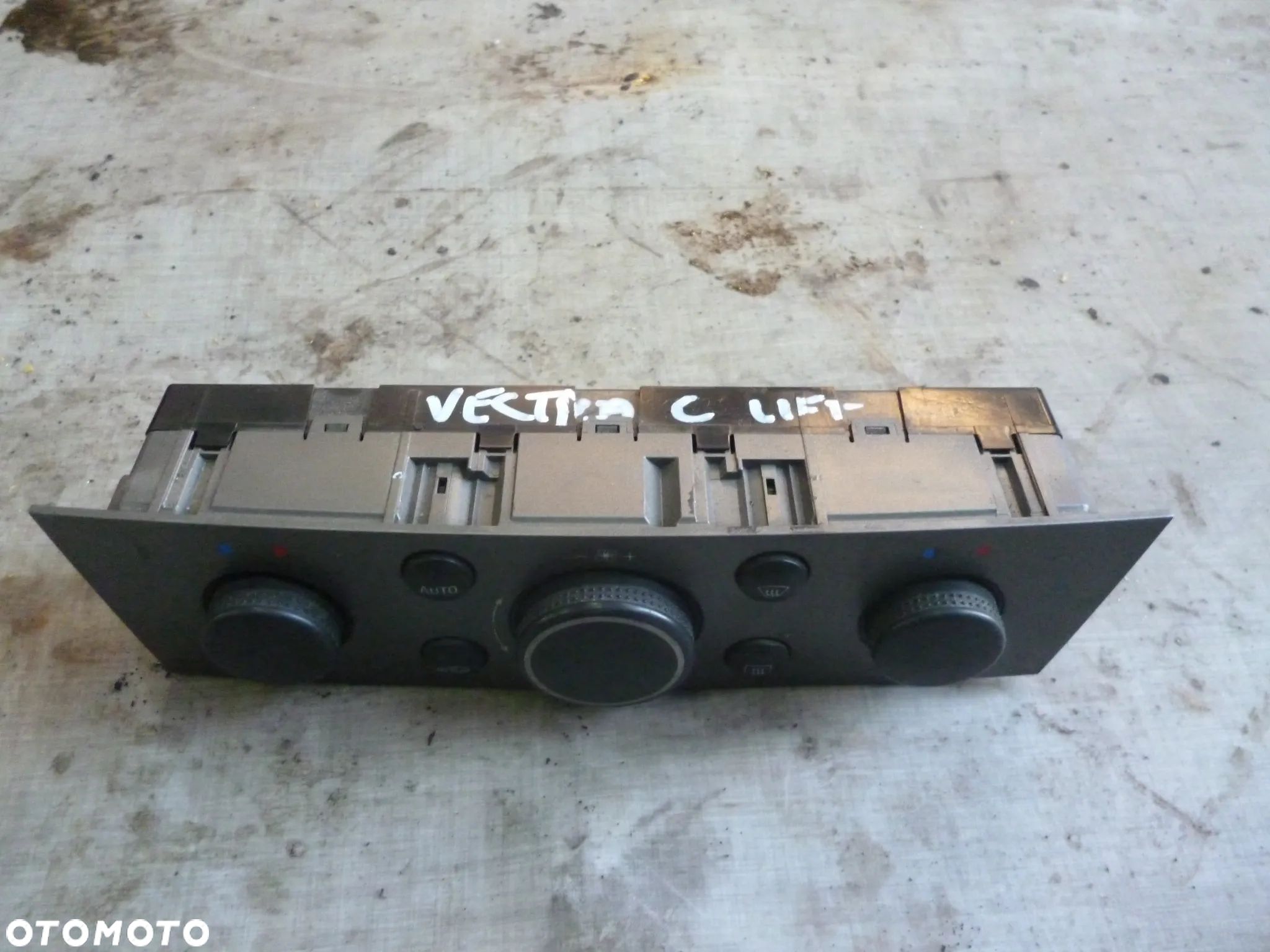 OPEL VECTRA C LIFT PANEL NAWIEWU - 1