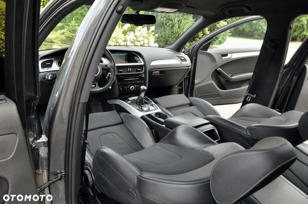 Audi A4 Avant - 29