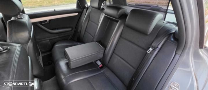 Audi A4 Avant 2.0 TDi S-line - 8