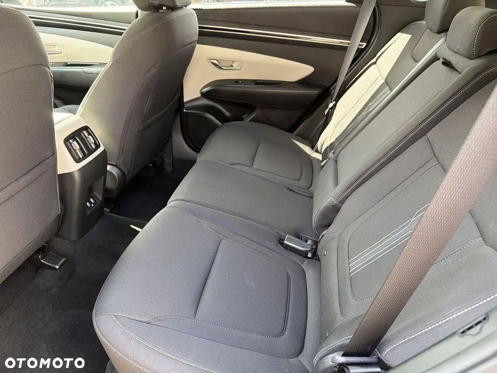 Hyundai Tucson - 16