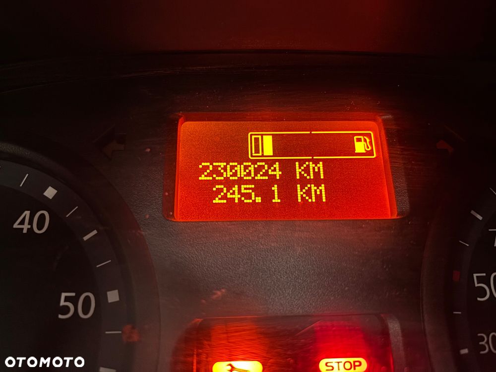 Renault Trafic - 8