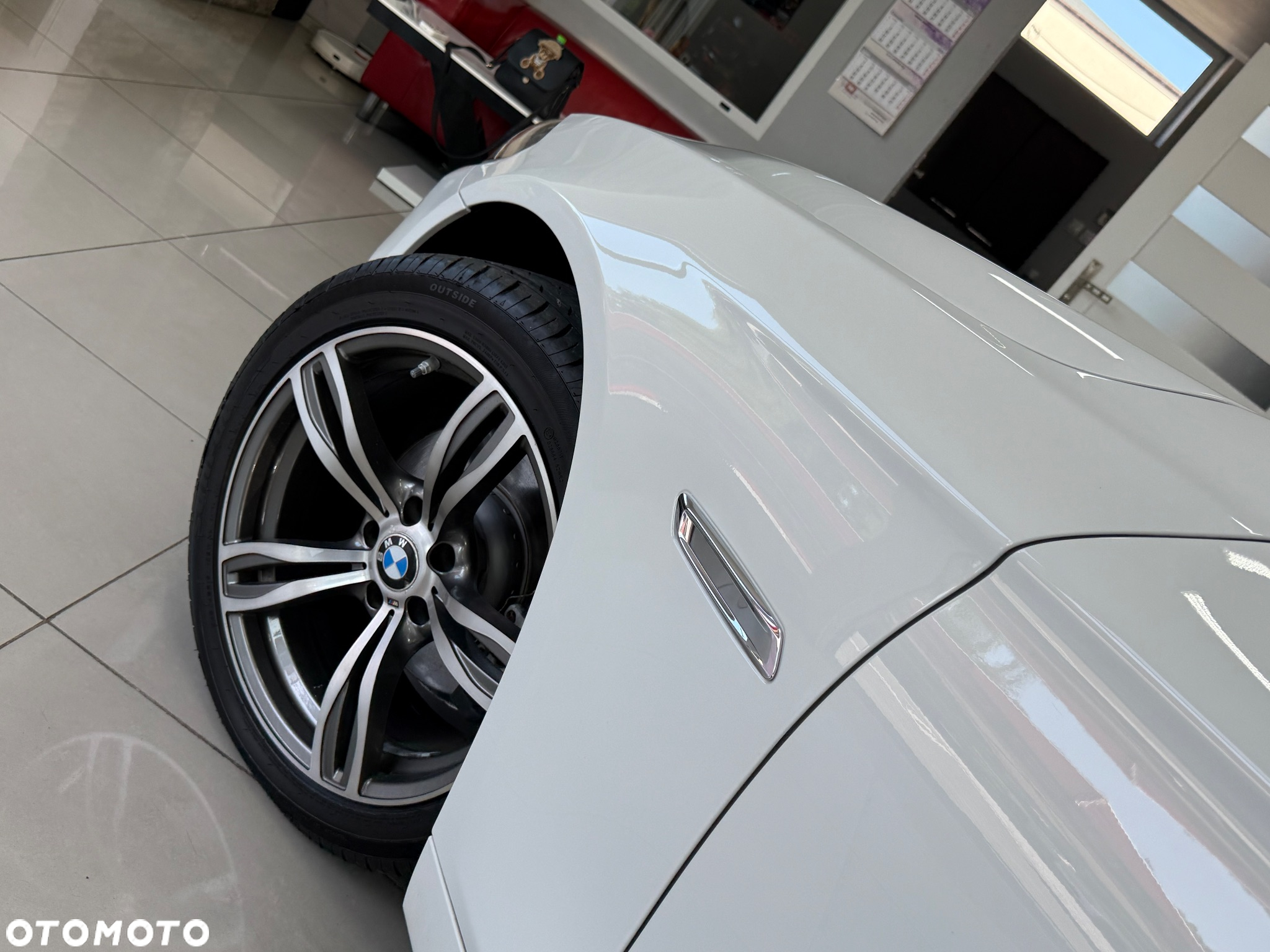 BMW Seria 5 520d - 23