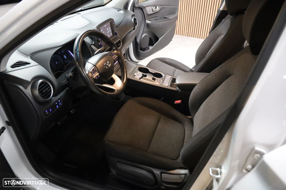 Hyundai Kauai 39 kWh Executive - 18