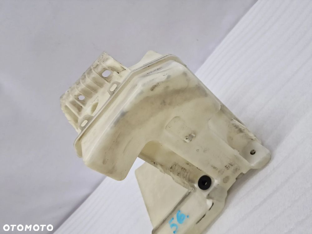 BMW E46 M3 02- ZBIORNICZEK SPRYSKIWACZY , NR 61677895231 / 7895231 , NR AUKCJI ZS56 - 4