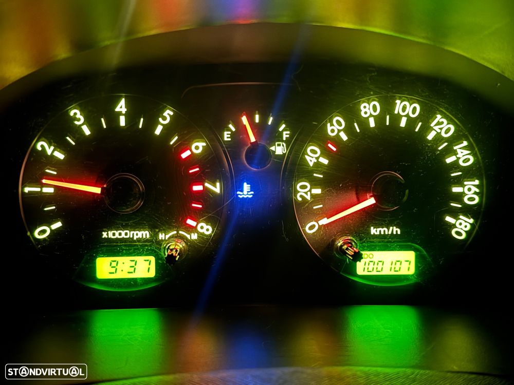 Kia Picanto 1.0L EX - 8