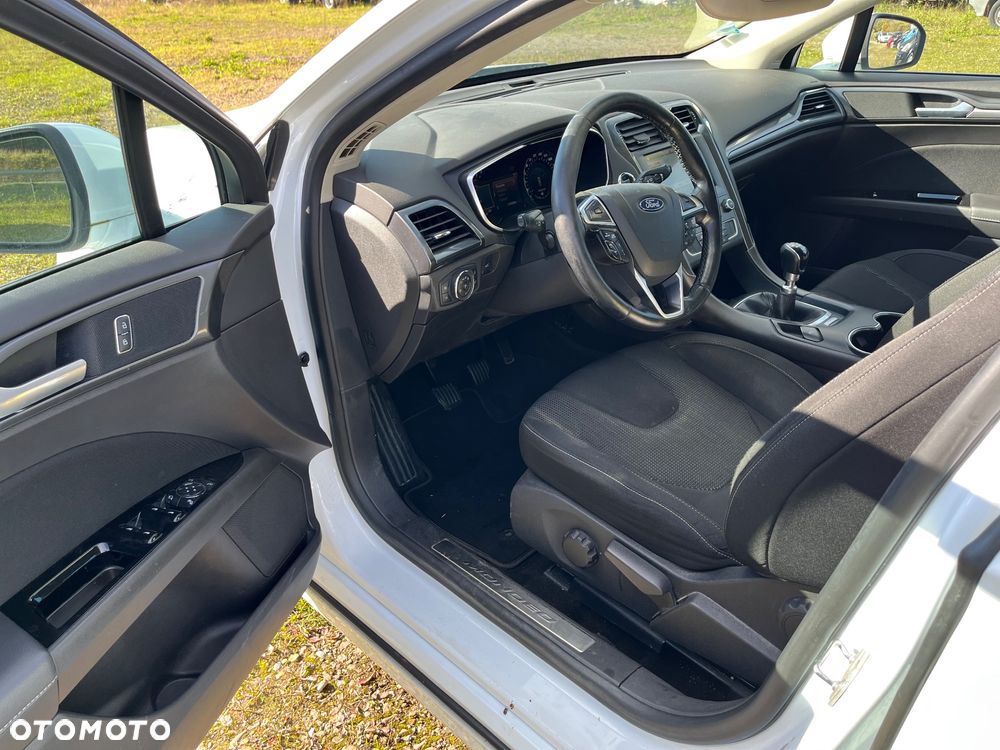 Ford Mondeo 2.0 EcoBlue Titanium - 18