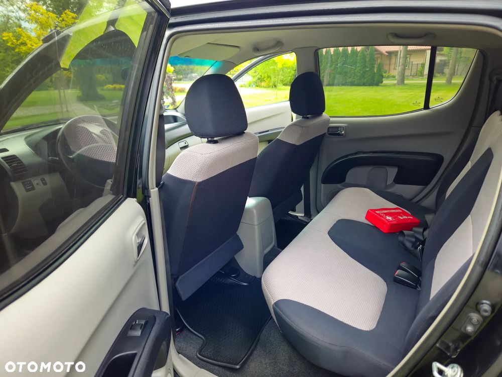 Mitsubishi L200 - 7