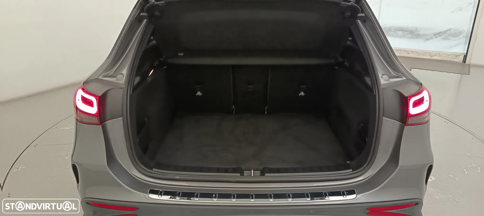 Mercedes-Benz GLA 250 e AMG Line - 31