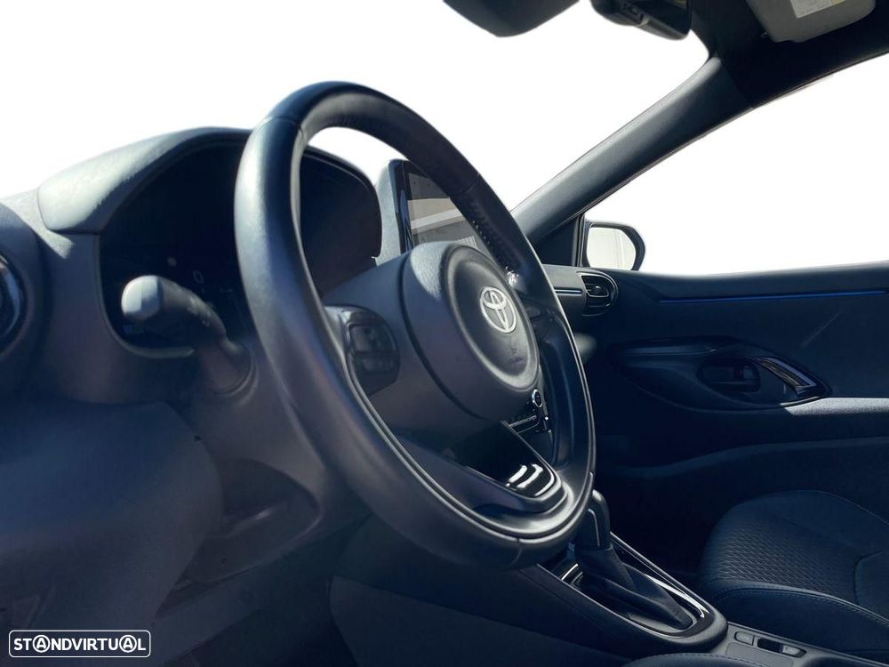 Toyota Yaris - 13