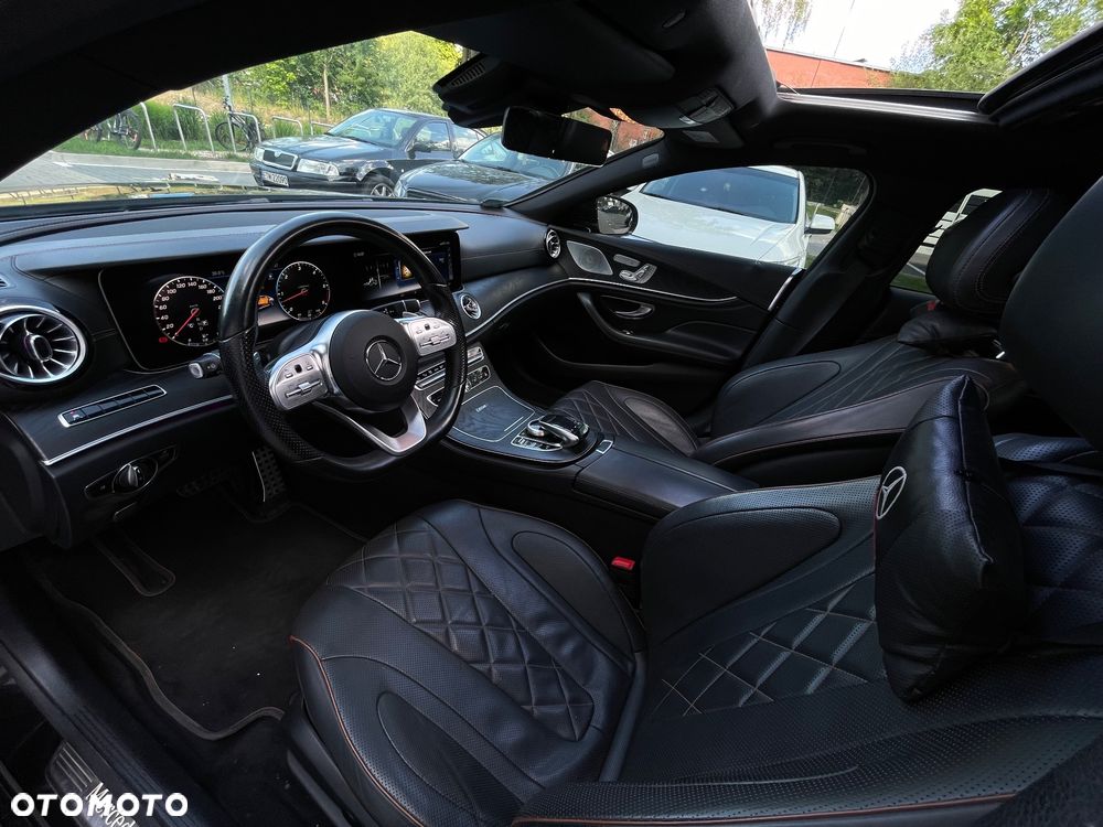 Mercedes-Benz CLS - 31