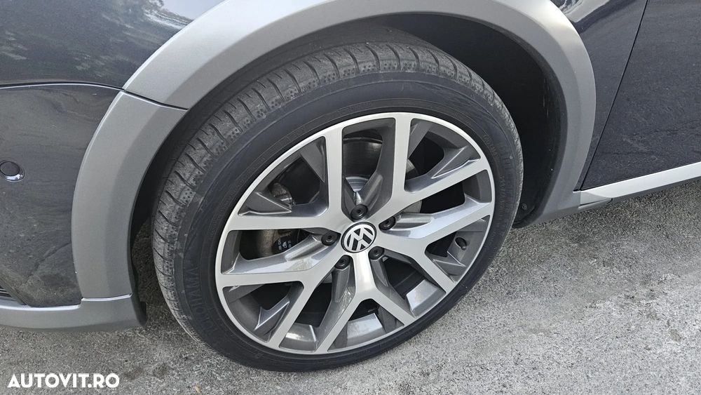Volkswagen Passat - 5