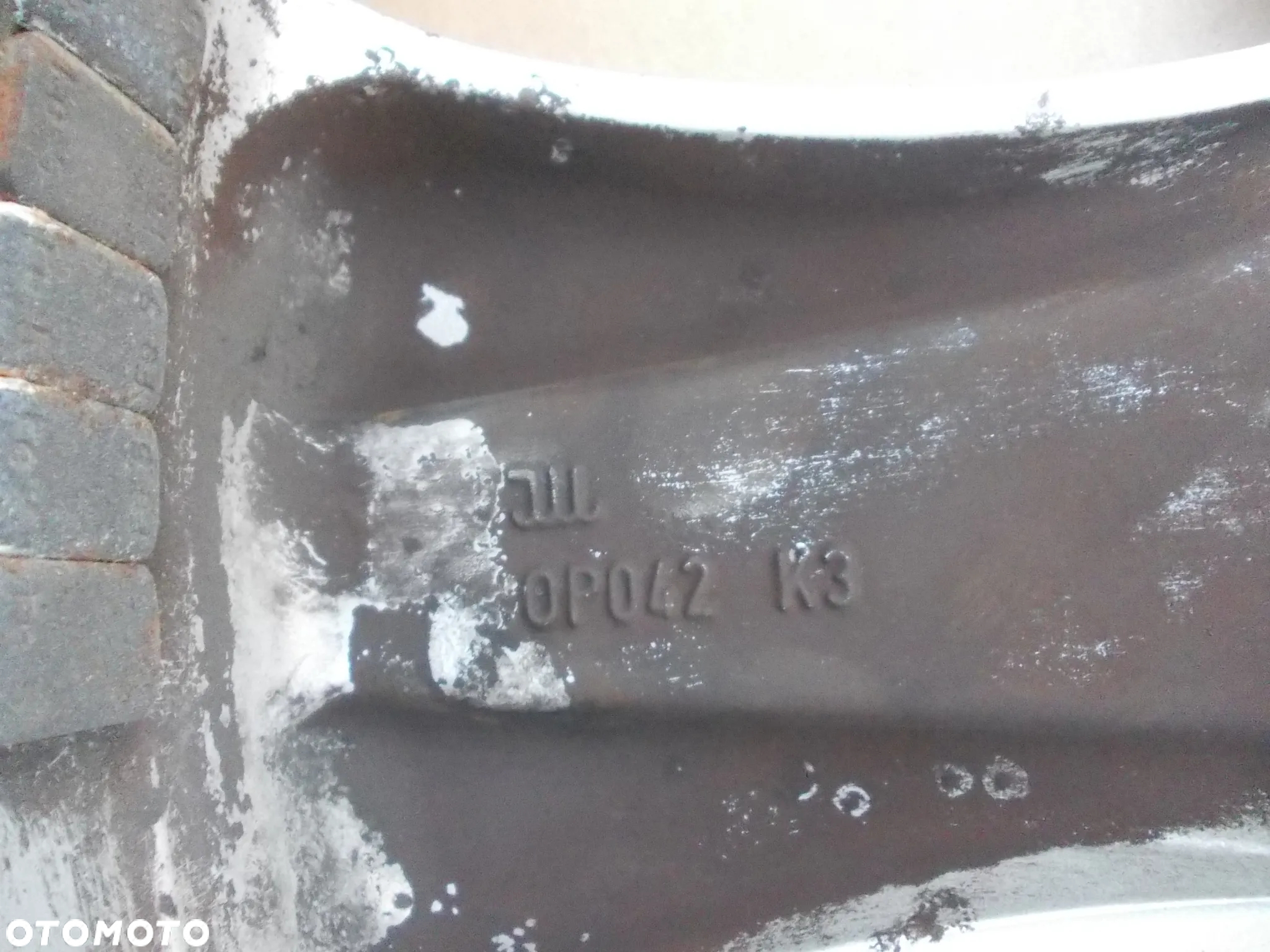 Felgi aluminiowa Opel Astra J Mokka 8J R17 Et 42 - 17