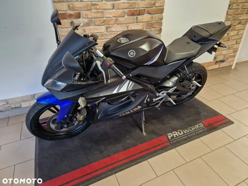 Yamaha YZF - 7