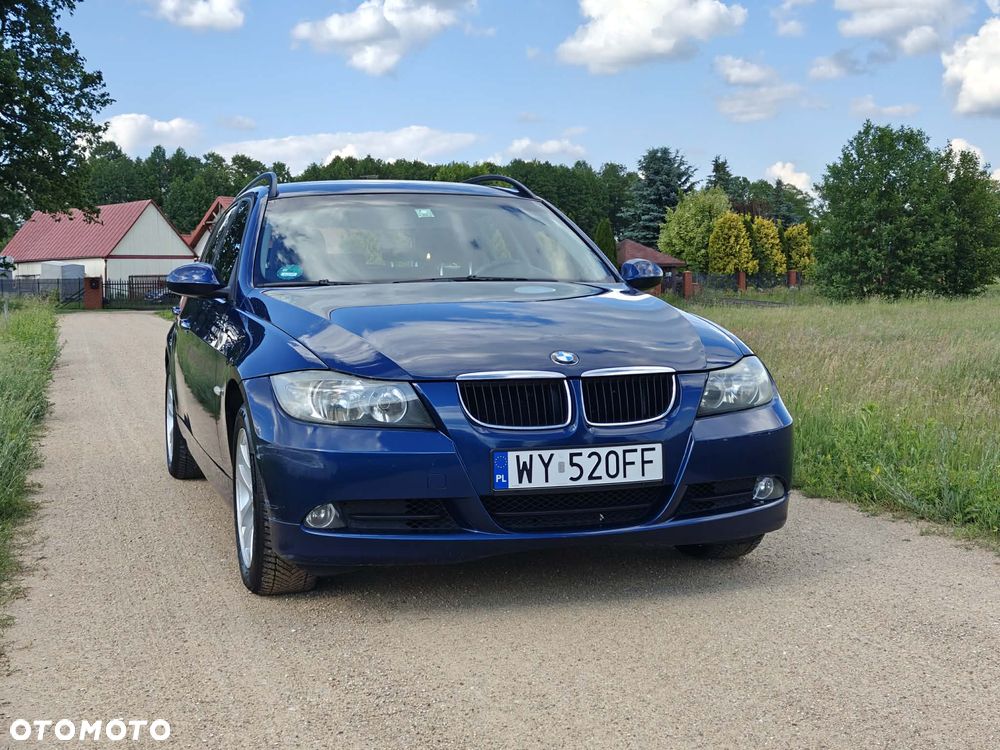 BMW Seria 3 - 1