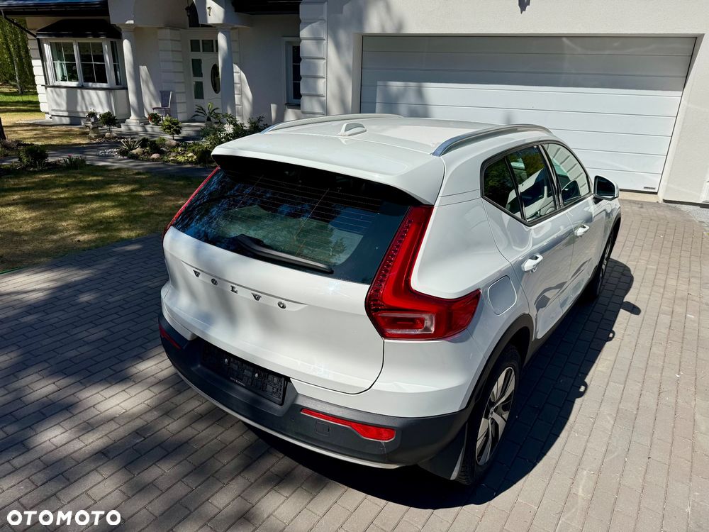 Volvo XC 40 B4 B Momentum Pro - 8