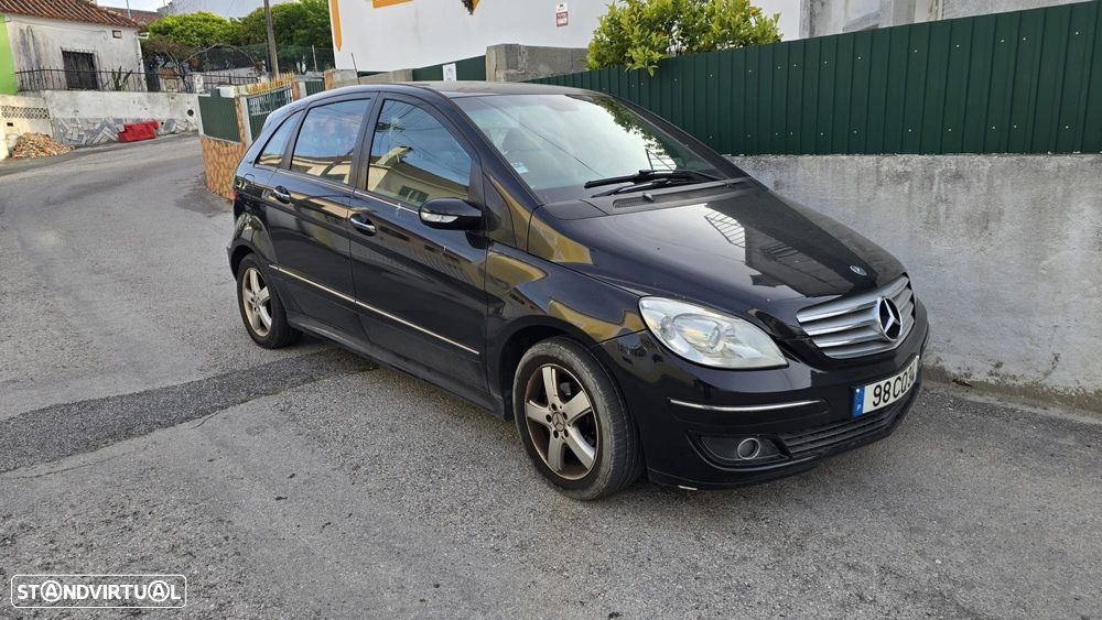 Mercedes-Benz B 200 Standard - 3