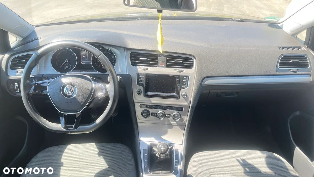 Volkswagen Golf 2.0 BlueTDI Highline - 15