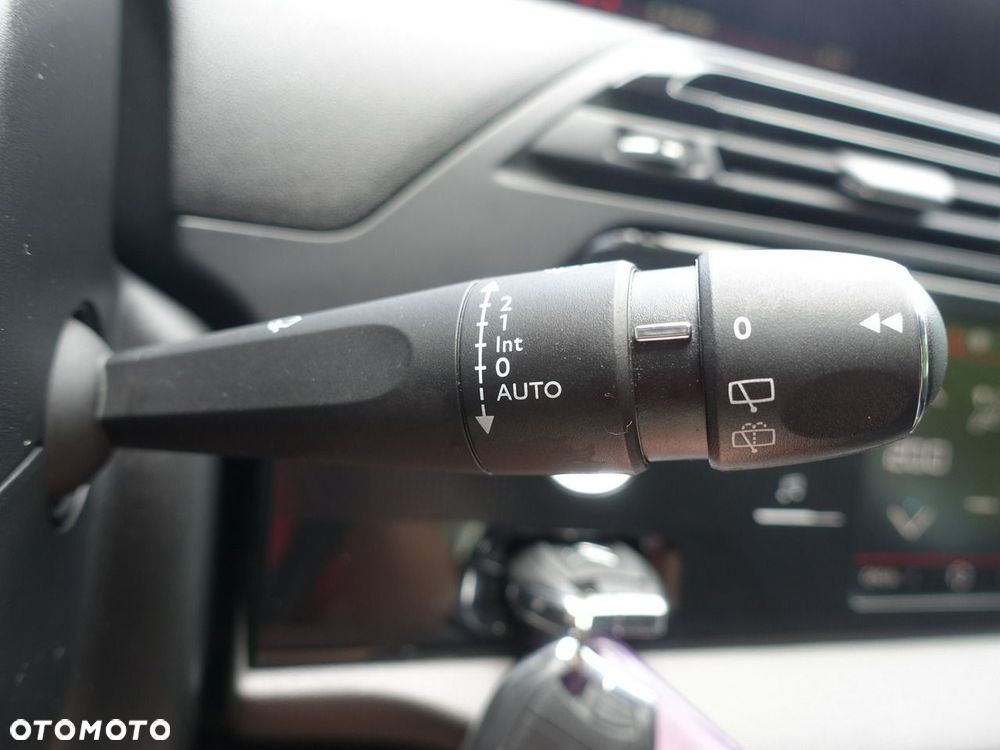 Citroën C4 Picasso 1.2 PureTech Shine S&S - 20