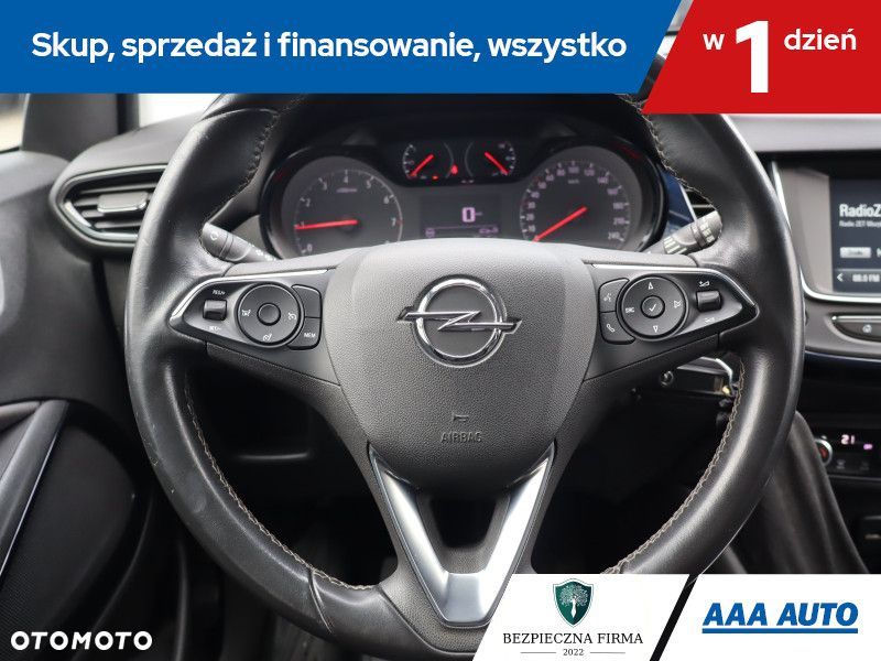 Opel Crossland X - 18