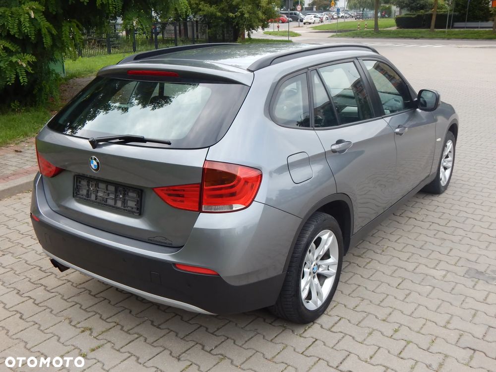 BMW X1 sDrive20i Sport Line - 7