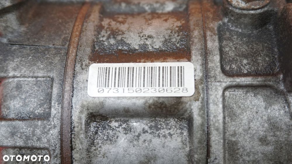 TRAFIC VIVARO PRIMASTAR 2.0 DCI 10r 114KM M9R782 sprezarka klimatyzacji - 6