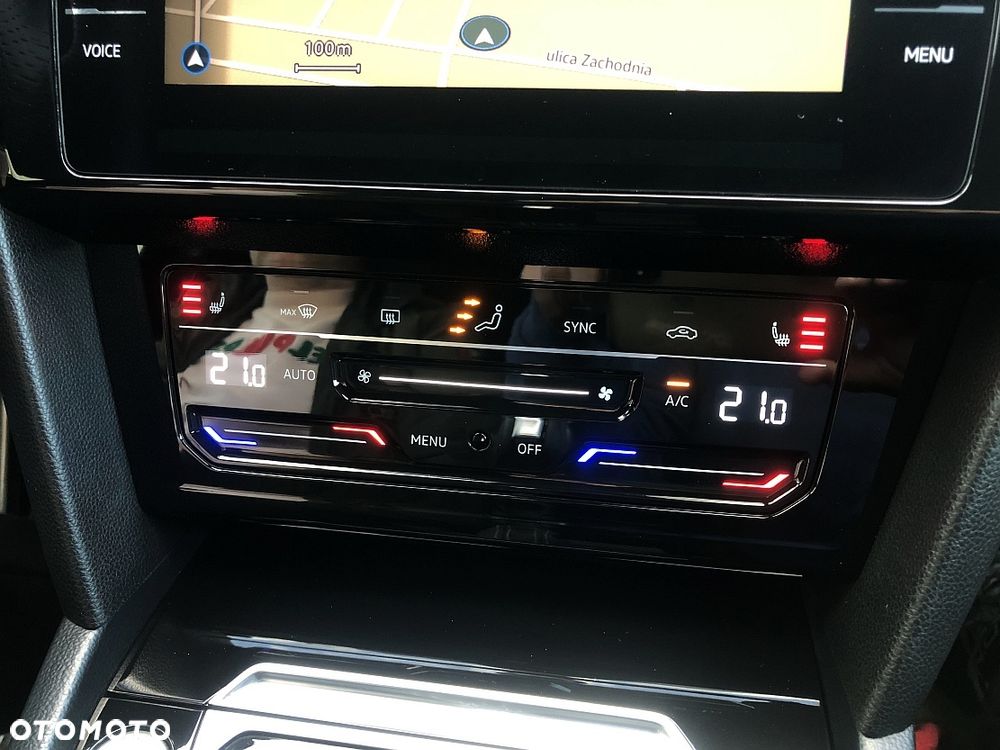 Volkswagen Arteon 2.0 TDI R-Line DSG - 18