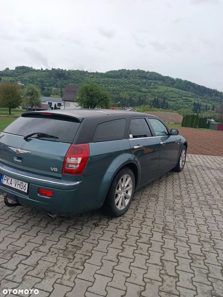 Chrysler 300C - 16