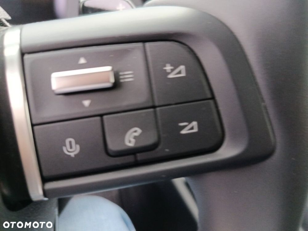 Citroën C4 1.2 PureTech Max S&S EAT8 - 17