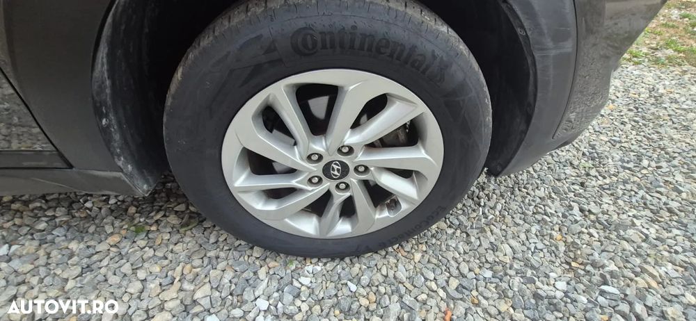 Hyundai Tucson - 16