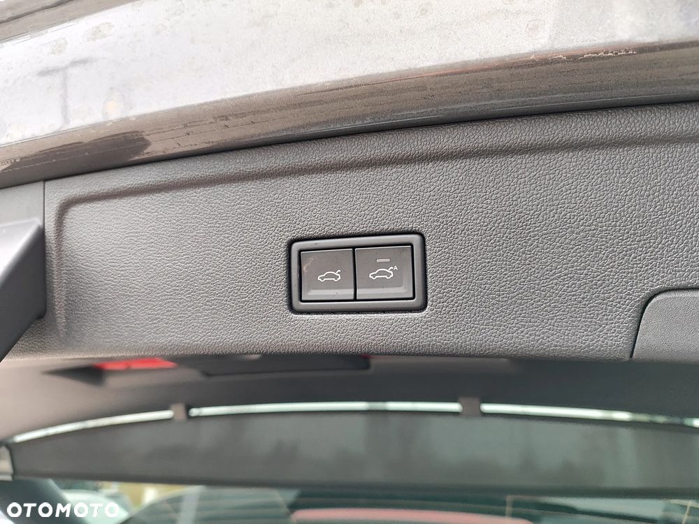Volkswagen Touareg 3.0 V6 TDI SCR 4Mot Elegance - 11