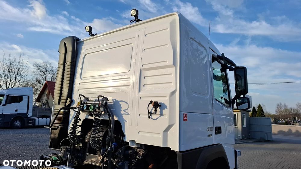 Volvo FM 430 / PEŁNY ADR / HYDRAULIKA + PRZYSTAWKA DO KOMPRESORA / MASA WŁASNA 6620 kg - 8