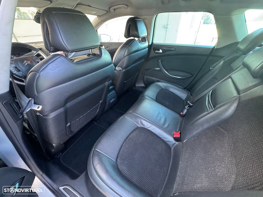 Citroën C5 Tourer 2.0 HDi Exclusive - 26