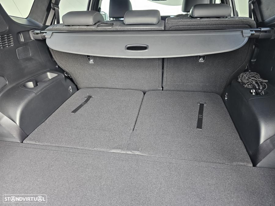 Hyundai Santa Fe 1.6 T-GDI HEV Vanguard+Luxury Pack - 25