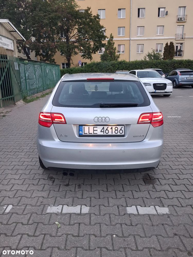 Audi A3 Sportback - 5